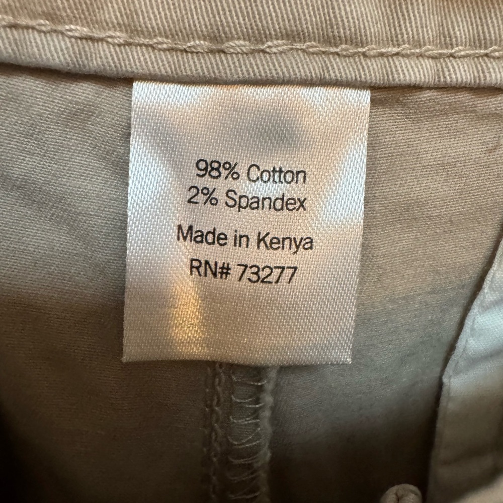Sonoma Women’s Size 12 Khaki Capri Chinos Mid Rise NWT - Picture 8 of 8